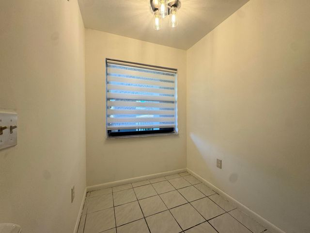 2018 SW 29th Court 6-B-2, Delray Beach, FL 33445