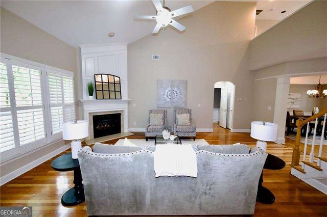2311 Ventana Crossing 50, Marietta, GA 30062