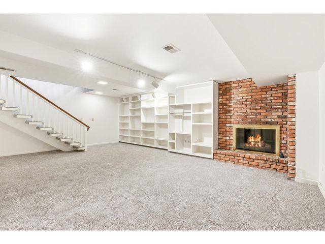 2104 28th Ave Ct, Greeley, CO 80634