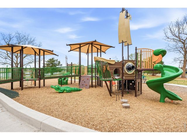 2104 28th Ave Ct, Greeley, CO 80634