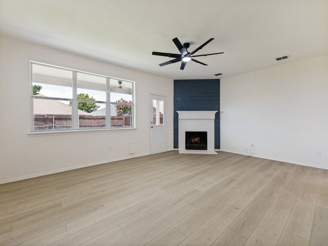 1005 Hockley Lane, Forney, TX 75126