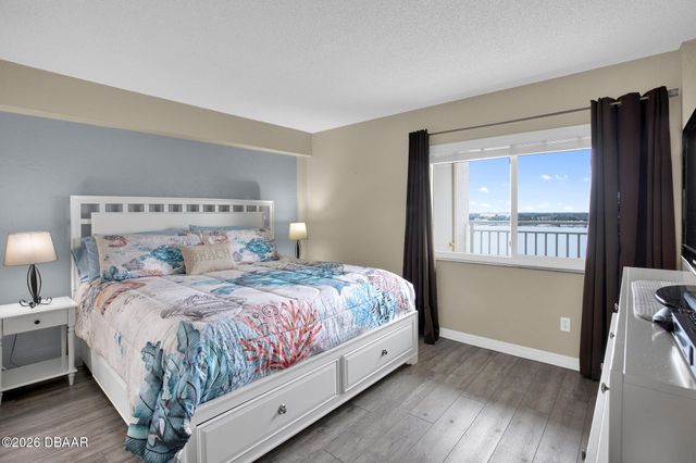 145 N Halifax Ave Apt 709, Daytona Beach, FL 32118