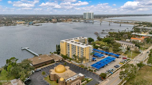 145 N Halifax Ave Apt 709, Daytona Beach, FL 32118