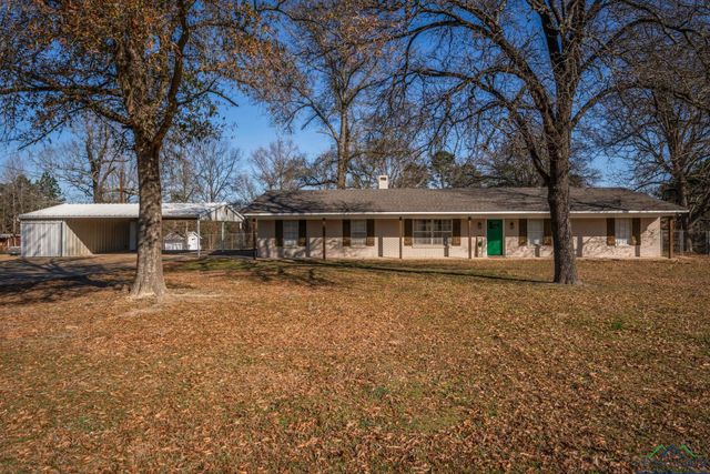 3697 N White Oak Rd, Gladewater, TX 75647