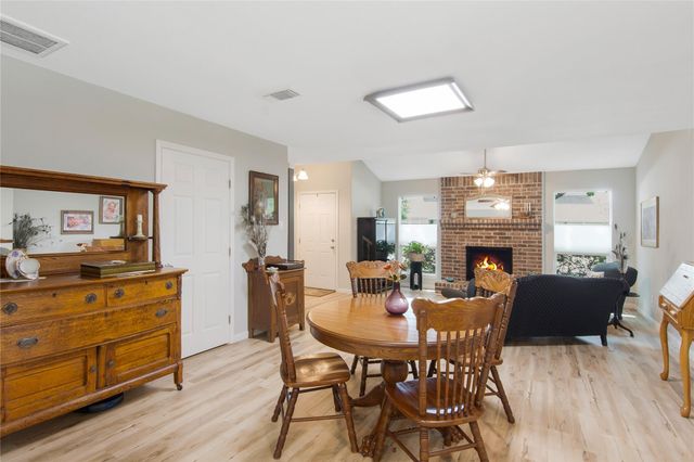63 Hideaway Drive, Friendswood, TX 77546