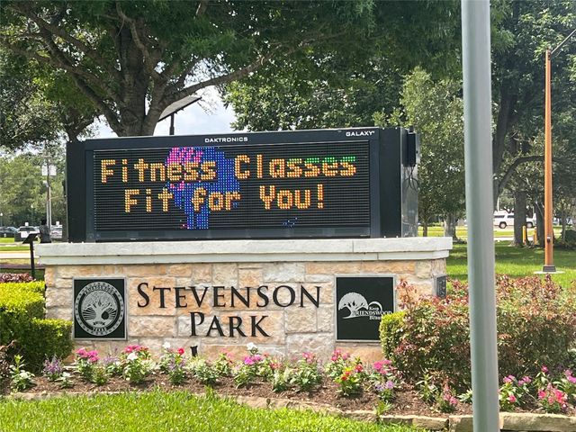 63 Hideaway Drive, Friendswood, TX 77546