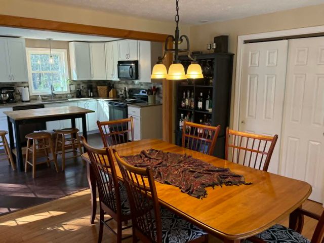 1071 Montalona Road, Dunbarton, NH 03046