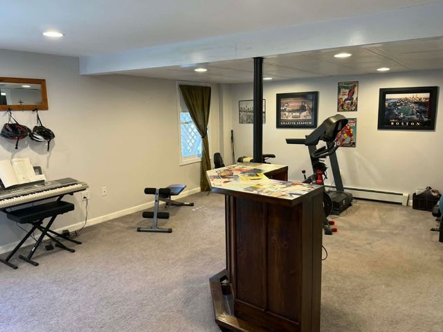 1071 Montalona Road, Dunbarton, NH 03046