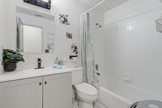 1736 NW 26TH PLACE, Ocala, FL 34475