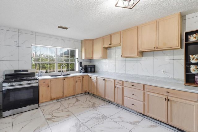 1736 NW 26TH PLACE, Ocala, FL 34475
