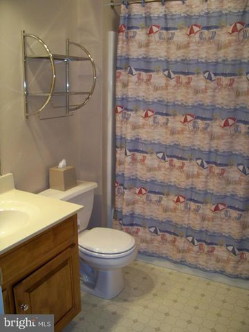 339 PORTLAND PL, Lititz, PA 17543