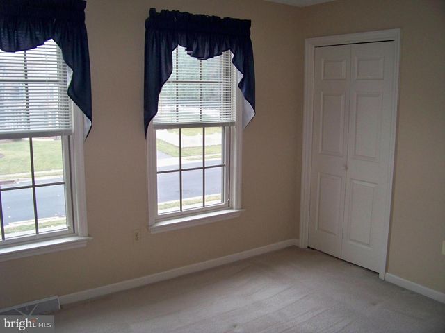 339 PORTLAND PL, Lititz, PA 17543