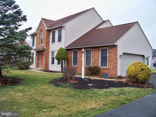 339 PORTLAND PL, Lititz, PA 17543