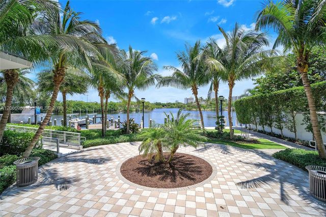 1180 N Federal Highway 501, Fort Lauderdale, FL 33304