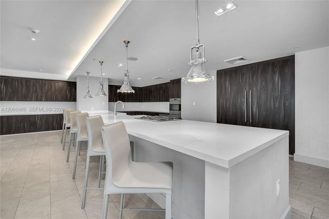 1180 N Federal Highway 501, Fort Lauderdale, FL 33304