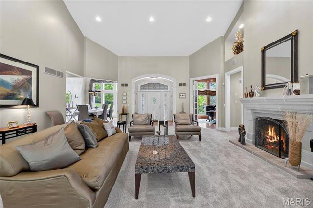 638 Morel Court, St Albans, MO 63073