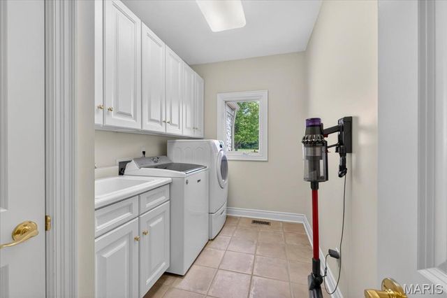 638 Morel Court, St Albans, MO 63073