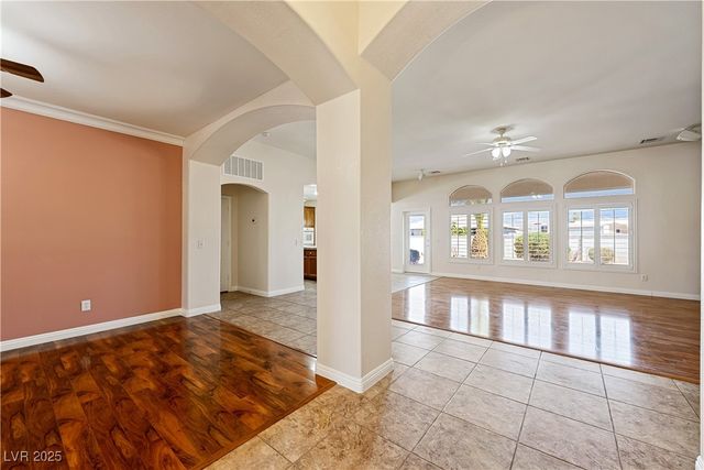 2201 Valentine Avenue, Pahrump, NV 89048