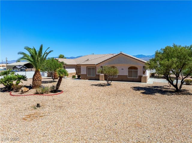 2201 Valentine Avenue, Pahrump, NV 89048