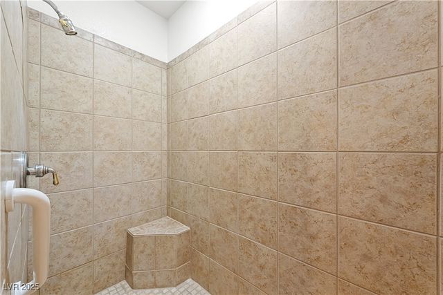 2201 Valentine Avenue, Pahrump, NV 89048