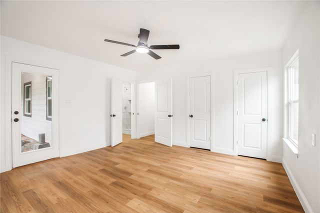 4761 Meadowbrook Drive, Fort Worth, TX 76103