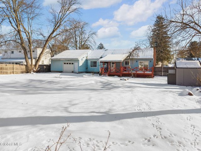 7 Mullen Drive, Rotterdam, NY 12306