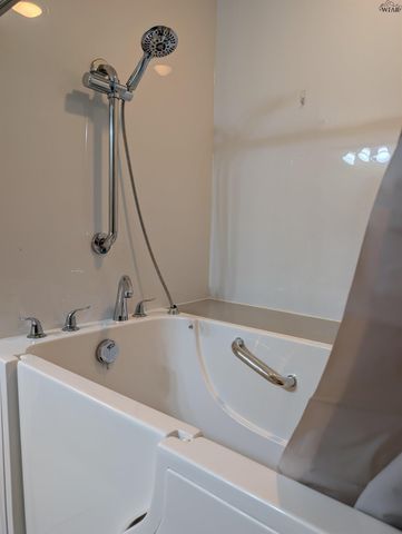 1139 REGENCY DRIVE, Burkburnett, TX 76354