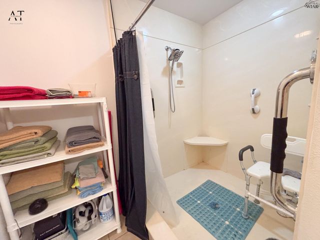 1139 REGENCY DRIVE, Burkburnett, TX 76354