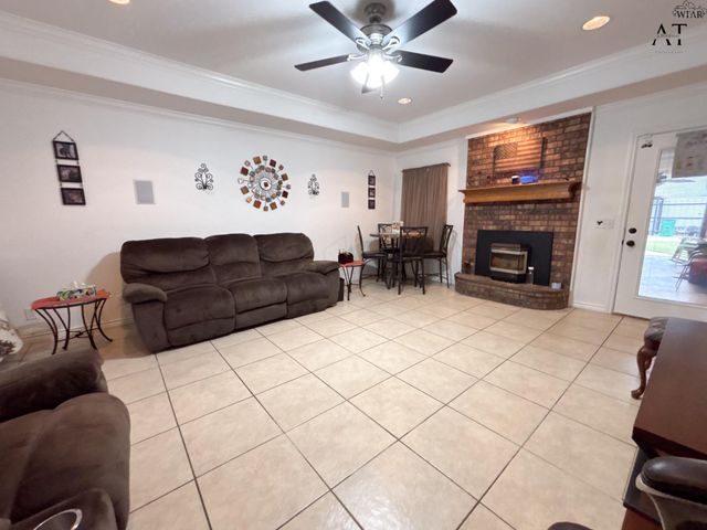 1139 REGENCY DRIVE, Burkburnett, TX 76354