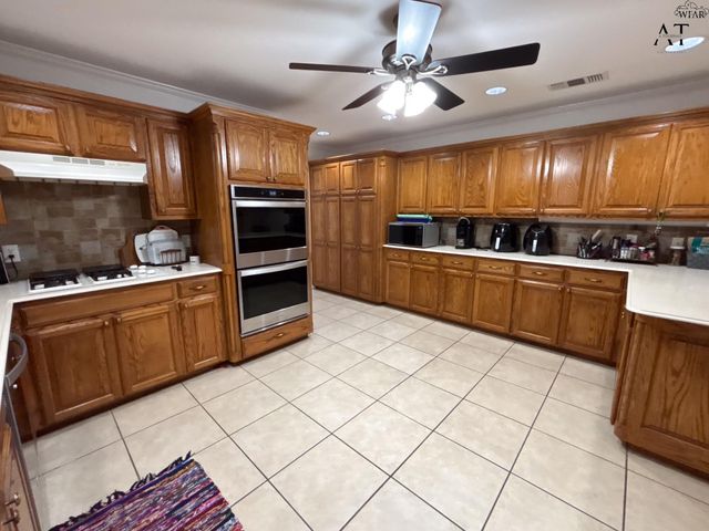 1139 REGENCY DRIVE, Burkburnett, TX 76354