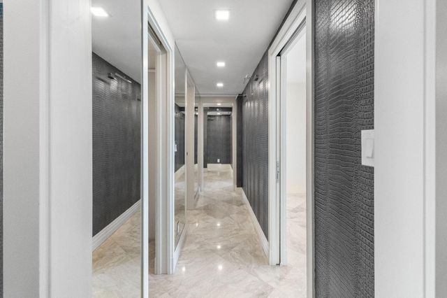 3901 S Flagler Drive 1002, West Palm Beach, FL 33405