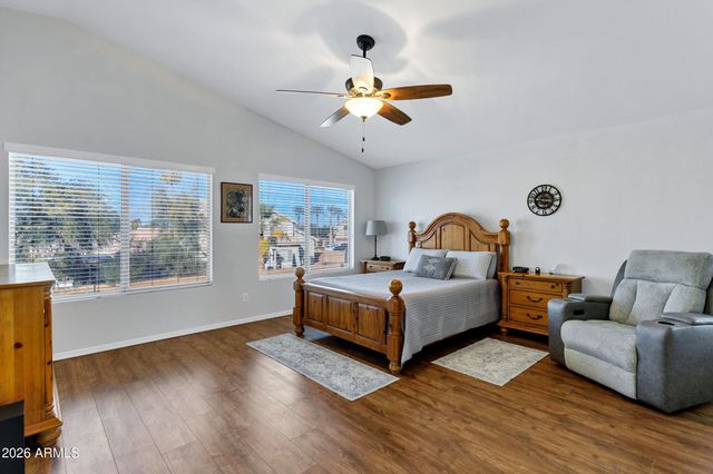 1090 W RAVEN Drive, Chandler, AZ 85286