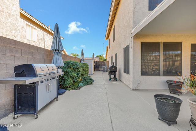 1090 W RAVEN Drive, Chandler, AZ 85286