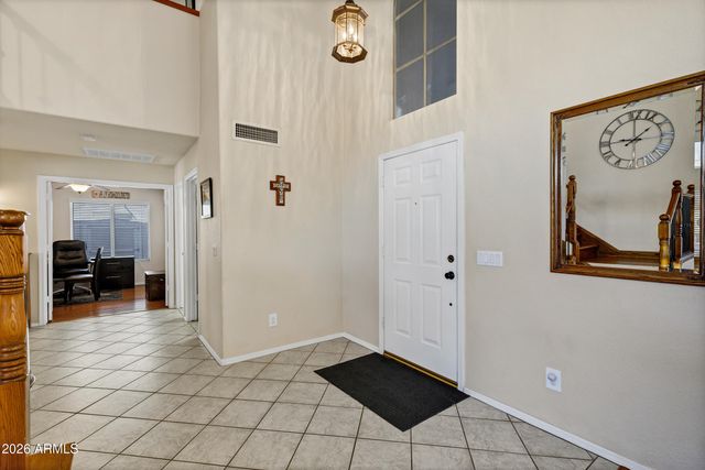 1090 W RAVEN Drive, Chandler, AZ 85286