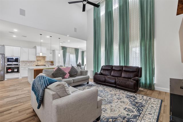7132 Red Rose Trail, Little Elm, TX 76227