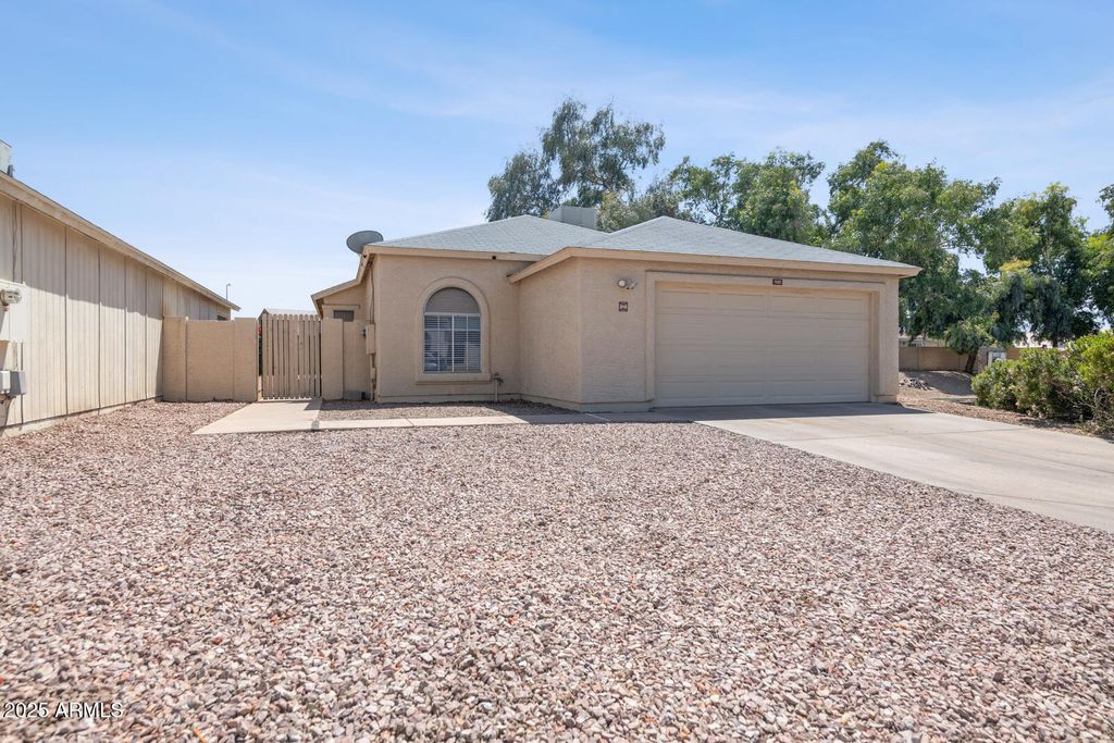 7455 W GREER Avenue, Peoria, AZ 85345