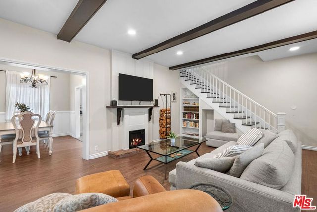 9528 W Olympic Boulevard, Beverly Hills, CA 90212