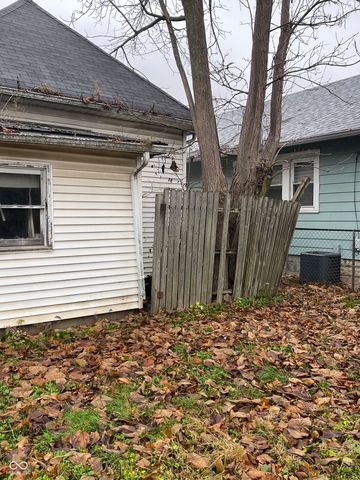 637 W Franklin Street, Shelbyville, IN 46176