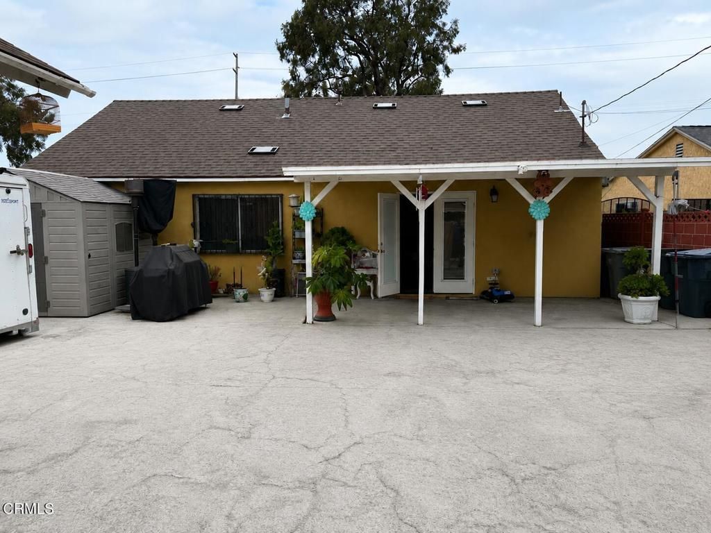 Image 6 of property listing at 1214 S Ventura Road, Oxnard, CA 93033