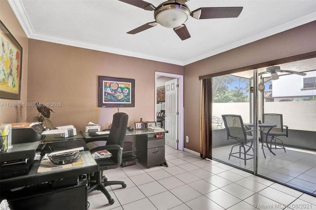 337 Ives Dairy Road 12, Miami, FL 33179