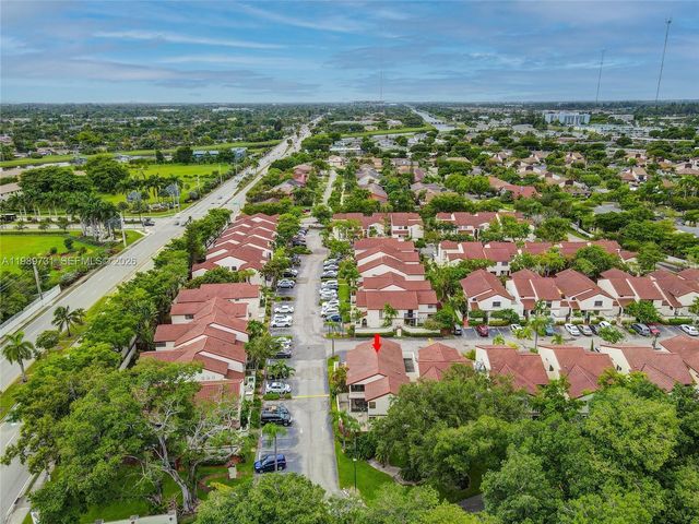 337 Ives Dairy Road 12, Miami, FL 33179