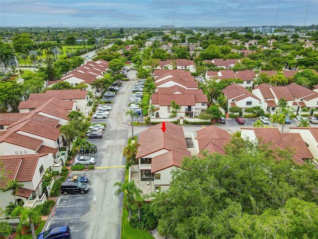 337 Ives Dairy Road 12, Miami, FL 33179