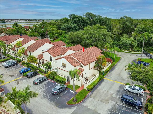 337 Ives Dairy Road 12, Miami, FL 33179
