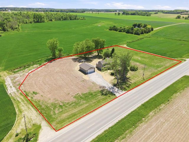 W3913 COUNTY E, Chilton, WI 53014