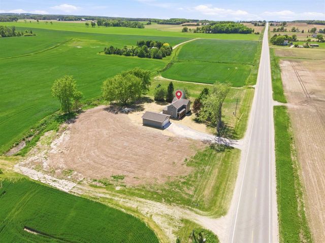 W3913 COUNTY E, Chilton, WI 53014