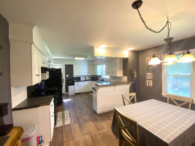 145 Hillmont Drive, Paducah, KY 42003