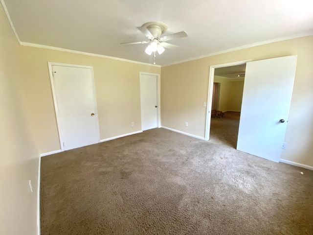 145 Hillmont Drive, Paducah, KY 42003