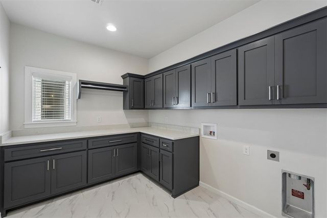 15713 Paterson Avenue, Oklahoma City, OK 73078