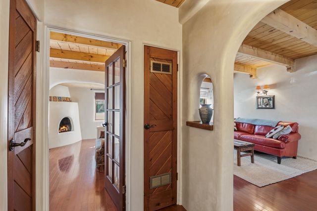 115 Santa Fe Avenue I, Santa Fe, NM 87505