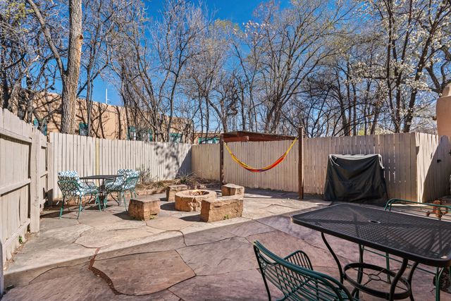 115 Santa Fe Avenue I, Santa Fe, NM 87505